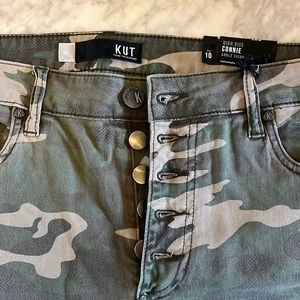 Camo KUT ankle jeans